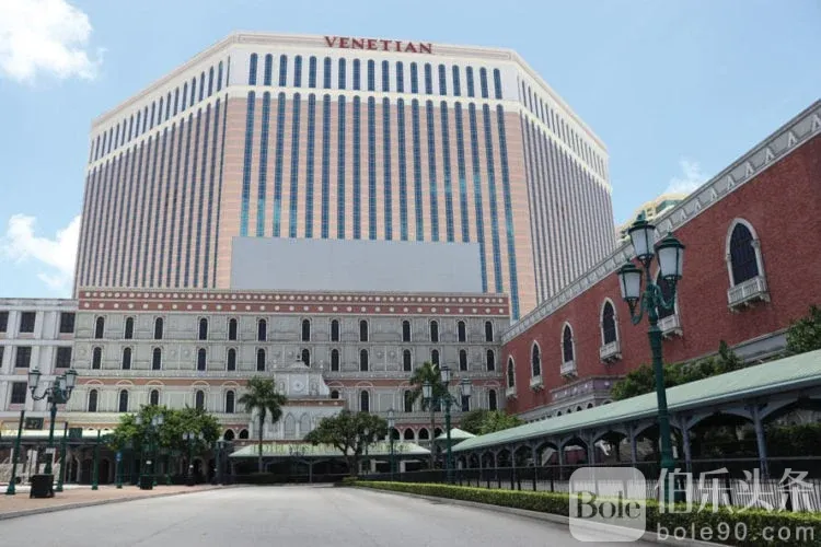 20220728-Main-Story-Macau-has-fallen-Venetian-closed-750x500-1.webp